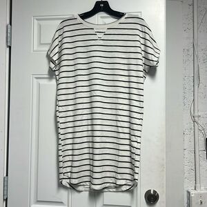 White and Black Oversized T Shirt - Size Medium Super Soft T or T Shirt Dress